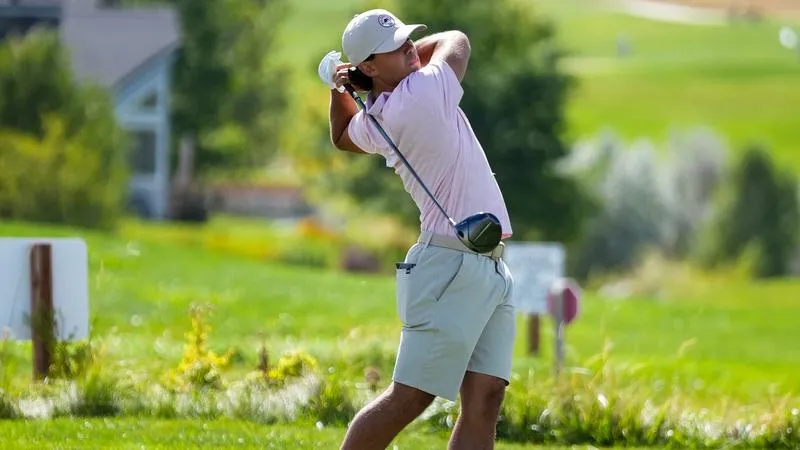 Fernndez Mortera Named the LSC Golfer of the Week