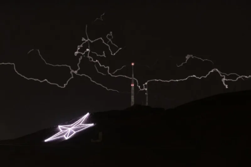El Paso Star Shines Through the Storm for Metallica