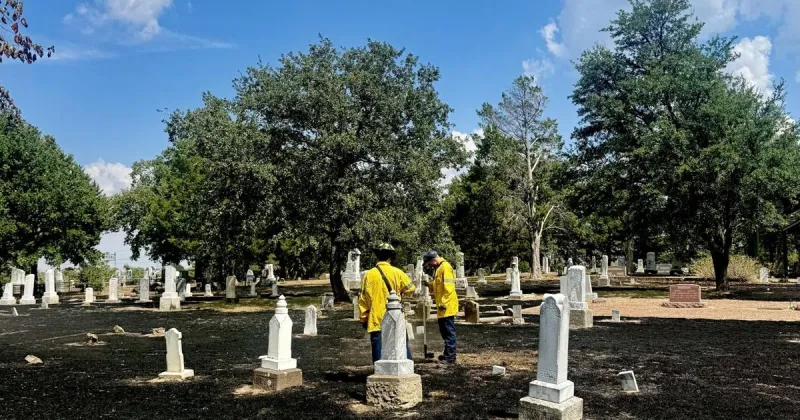 Denton County firefighters save all structures at historic cemetery from blaze