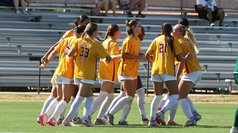 Mustangs visit Metroplex for matchup with UT Dallas