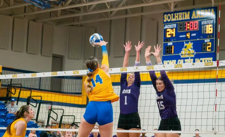 Volleyball Drops Tilt with Southwestern at ETBU Tiger Invite