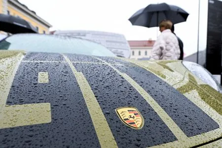 Porsche could face another 4,000 job cuts, Handelsblatt reports