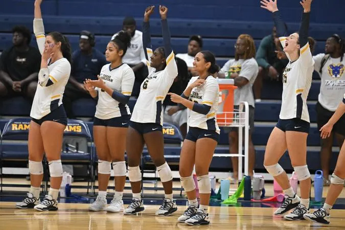 VB: Rams Top Stars in Four-Set Thriller