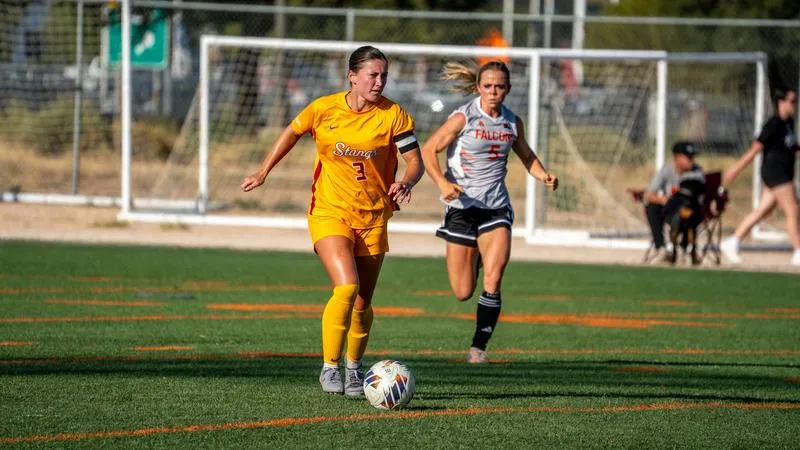 Rose is LSC Defender of the Week after Mustangs extend winning streak