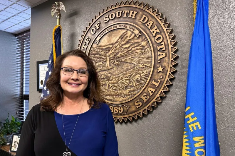 Republican who oversees South Dakota's elections endorses a Democrat in the race to succeed her