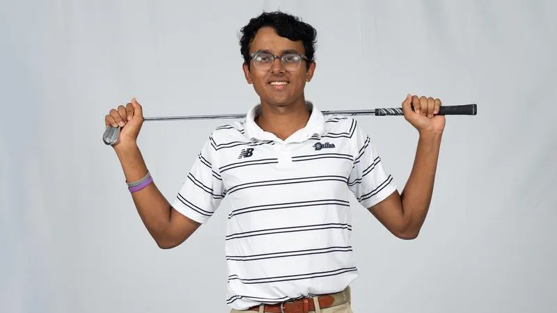 Men's Golf Opens Season with Stellar Performance