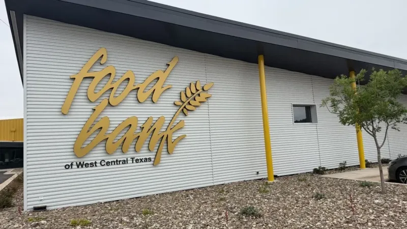 Food Bank of West Central Texas: Community Food Drive
