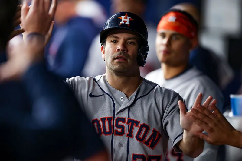 15 Hispanic Baseball Legends Who Changed the Game