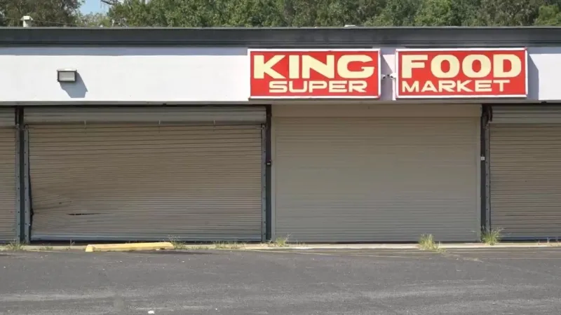 Beaumont's North End residents feel impact after King Food Super Market closes