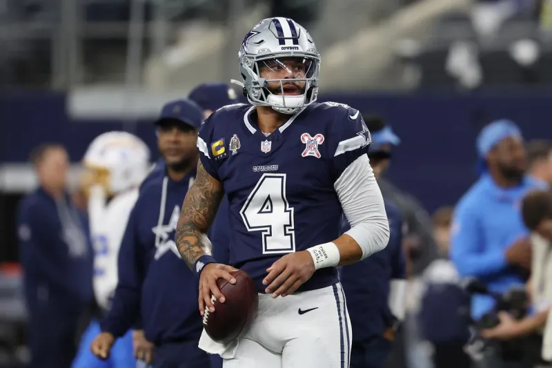 Dak Prescott Just Reopened the Dallas Cowboys' Greatest Quarterback Debate