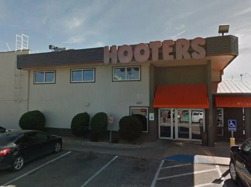 Lubbock, What Would You Like To See In The Old Hooters Building?