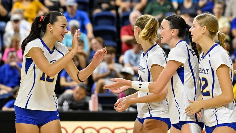 No. 6 Volleyball Hosts Oklahoma Christian, Cameron This Weekend