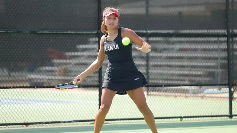 Women's Tennis Returns to Louisiana