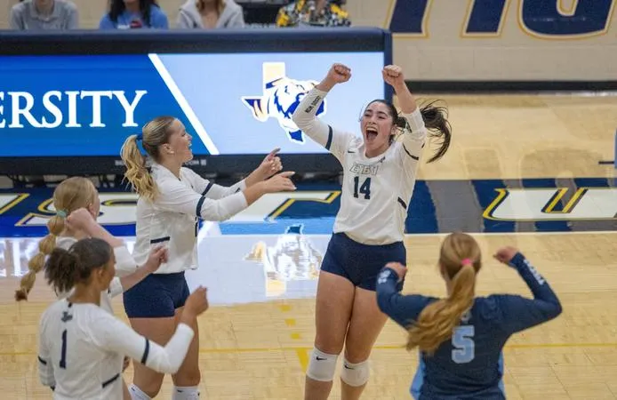 #TIGERSWIN | VB | No. 12 ETBU Takes HPU, 3-0, in First ASC Match of Year