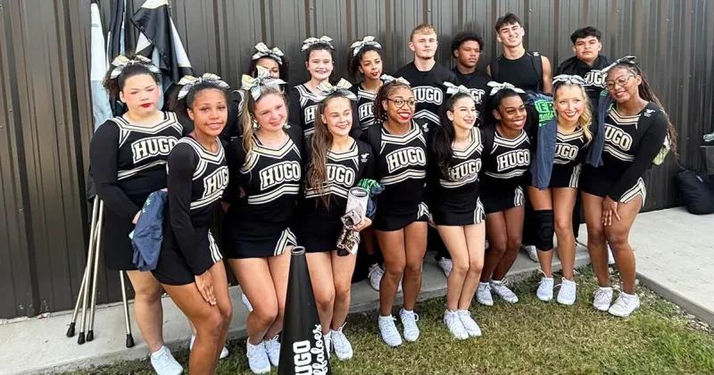 Hugo varsity Co-Ed cheer squad heading back to state competition after Regionals performance