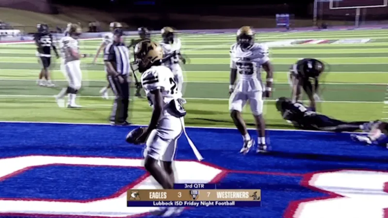 Abilene High defeats Lubbock High 31-7 after scoreless first half