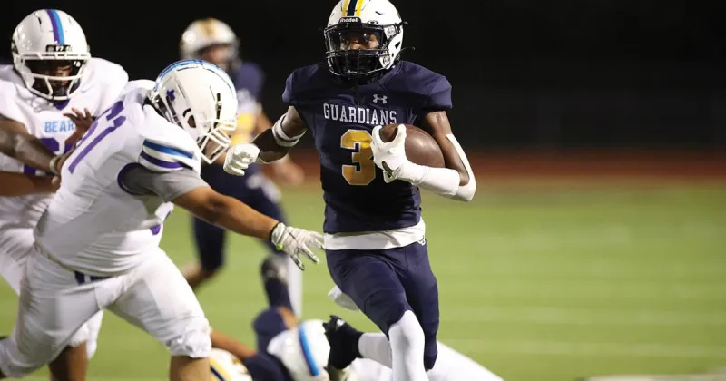 HOCO HISTORY: St. John Paul II dominates on homecoming and earns first winning season in 10 years