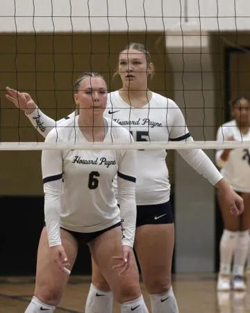 PREVIEW: Volleyball looks to get back on track against UMHB