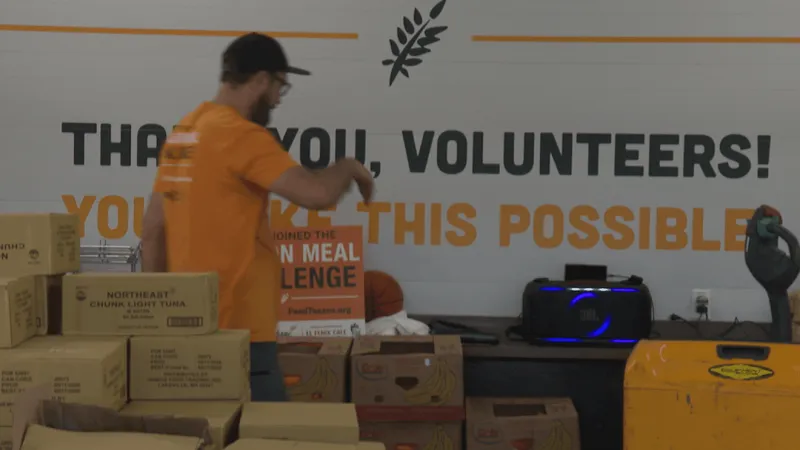 Community unites for local food drive