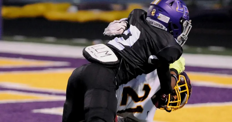 Panthers drop district game to Timberwolves 62-27