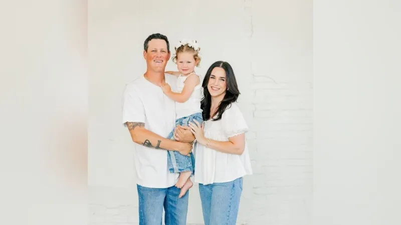 GoFundMe launched for wife, daughter of Clovis lineman electrocuted while restoring power