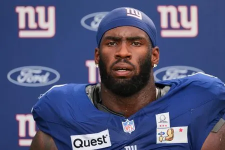Report: Giants fear torn ACL for OLB Brian Burns