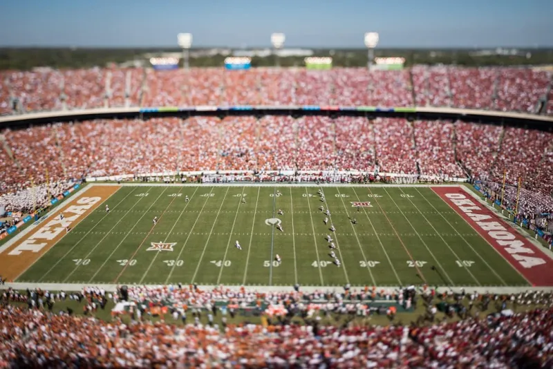 Raising Cane's Celebrates Allstate Red River Rivalry with Ticket Giveaway for Texas vs. Oklahoma Showdown