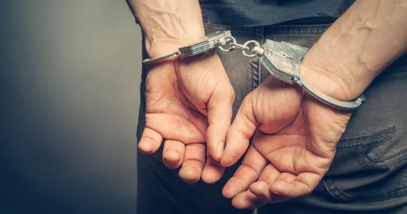 College Station man arrested for unlawful restraint