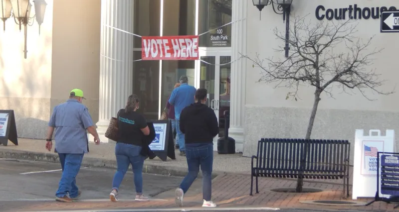 WASHINGTON CO. COMMISSIONERS AUTHORIZE MOVING ELECTIONS OFFICE TO COURTHOUSE ANNEX