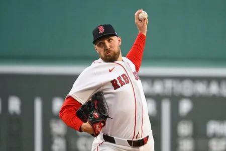Red Sox return LHP Garrett Crochet from IL for wild-card round