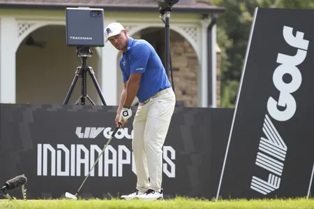 Report: Bryson DeChambeau still undecided on LIV 2.0