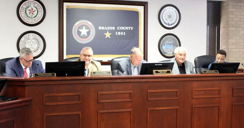 Brazos County contracts with College Station for EMS ambulance service