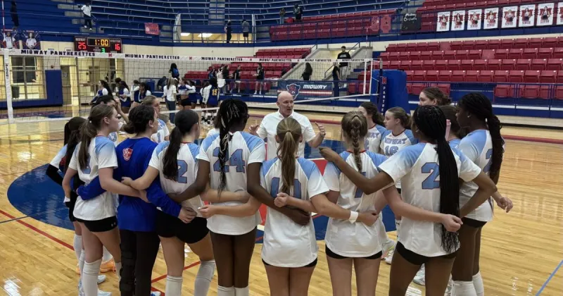 Midway stays hot with sweep of Cove, yet Pryor expects more