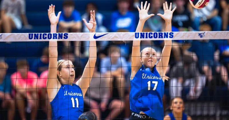 Lady Unicorns handle Lockhart with ease, 3-0, extend sweep streak to four in a row