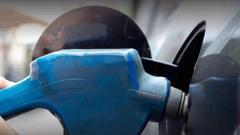 Hatch police: Don't buy gas in village after water breaches main line