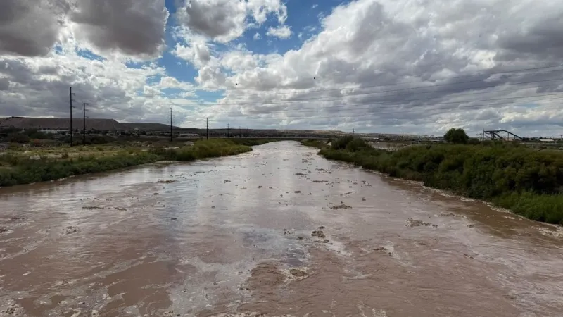 Sunland Park police warn residents to avoid River Levee Park and Trail amid flooding