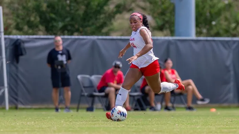Cardinals Traveling to Commerce Thursday for Southland Matchup