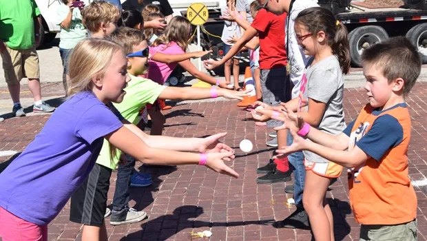 Chicken and Bread Days Heritage Festival opens fall on Saturday, Sip & Stroll on Friday