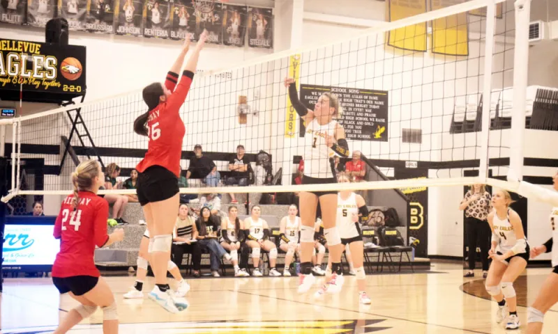 Bellevue VB wins at home over Midway