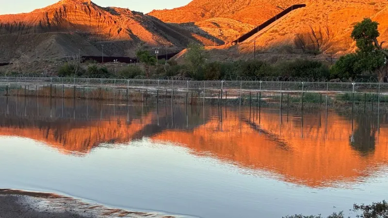 Flood warning issued for Rio Grande in El Paso after heavy rain, roads closed nearby