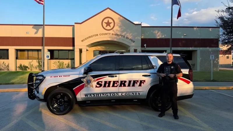 WASHINGTON CO. SHERIFF'S SERGEANT HONORED WITH 'HIGHWAY HEROES' AWARD