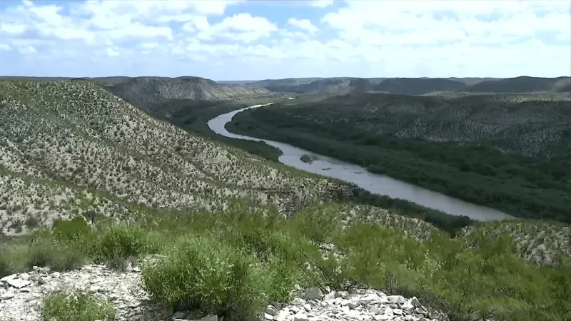 CBP lifts Big Bend construction pause, filings say work in national park still weeks away