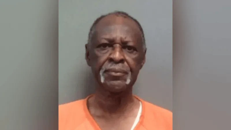 Elderly Jasper County suspect charged with Child Indecency, Solicitation of Prostitution