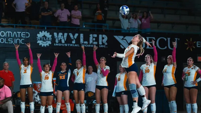 UTEP Volleyball Falls to UNLV in Conference Home Opener