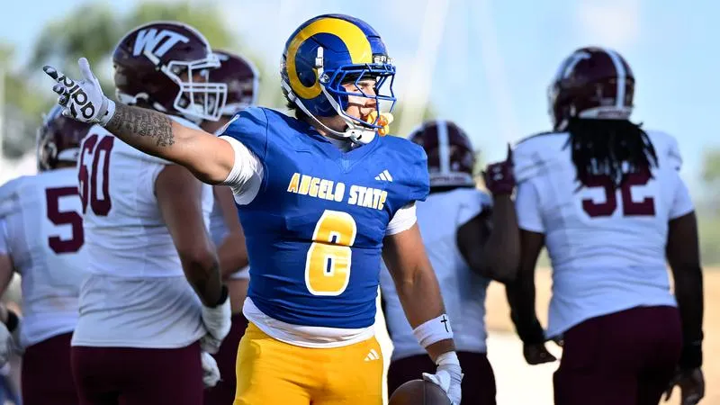 Game 5 Preview: Football Host Central Washington on Family Day