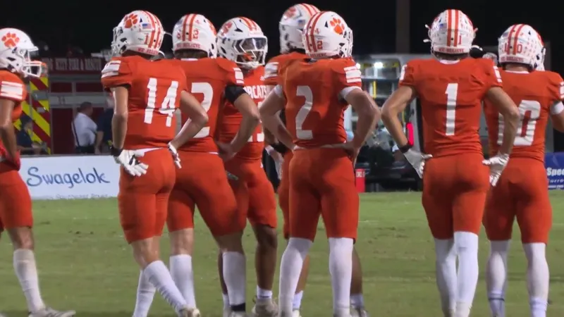 H.S. Football - Week 6- District 10-3A-DI - Orangefield 20 Buna 7 Final