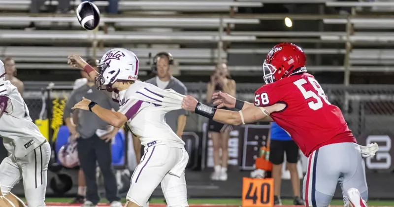 HIGH SCHOOL FOOTBALL: Groveton survives OT thriller over Iola