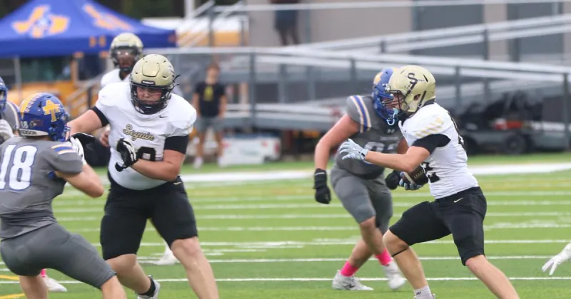 Seguin Matadors fall to Austin Anderson 71-19 despite Pinon's three-TD night