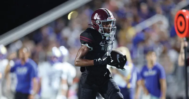 H-Z GAME OF THE WEEK: Davenport football loses a track meet to Tivy 70-66