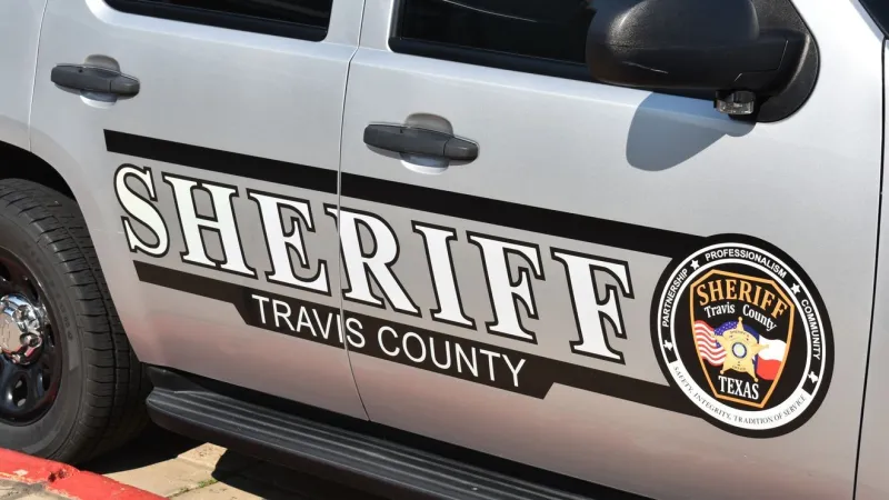 Serious crash shuts down stretch of US 183 near Austin airport